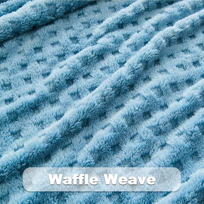 NEWCOSPLAY Super Soft Twin Blanket Blue Premium Silky Flannel Fleece 3D Waffle Checkered Lightweight Bed Blanket All Season Use (Blue, Twin(60"x80"))