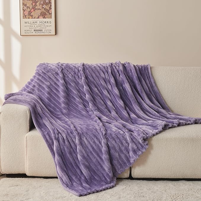 NEWCOSPLAY Super Soft Throw Blanket Lavender Premium Silky Flannel Fleece 3D Ribbed Jacquard Lightweight Bed Blanket All Season Use (Lavender Ribbed, Throw(50"x60"))