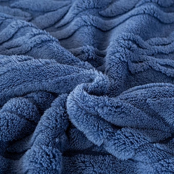YUSOKI Sherpa Throw Blanket(Without Pillows)-3D Stylish Design Super Soft Cozy Blanket Thick Plush Fluffy Blankets for Teen Girls Women Couch Bed Sofa Chair Men Boys Gift(Washed Blue,50"x65")