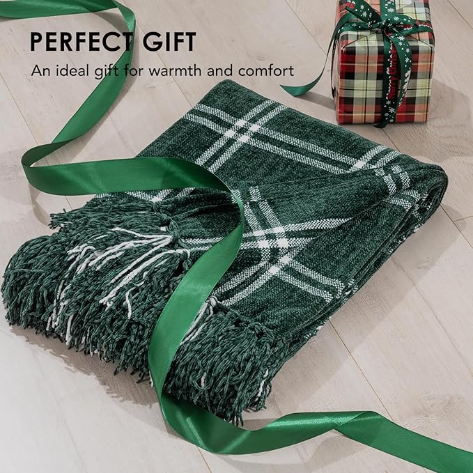 EVERGRACE Plaid Chenille Throw Blanket for Couch, Super Soft Cozy Decorative Windowpane Grid Plaid Throw with Tassels, Lightweight Chenille Knit Throw for Bed Sofa Gift, Dark Green & White 50”x60”