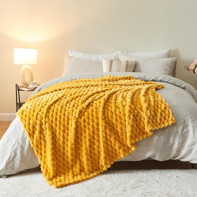 NEWCOSPLAY Super Soft Twin Blanket Mustard Yellow Premium Silky Flannel Fleece 3D Clouds Stylish Jacquard Lightweight Bed Blanket All Season Use 350GSM (Mustard Yellow, Twin(60"x80"))