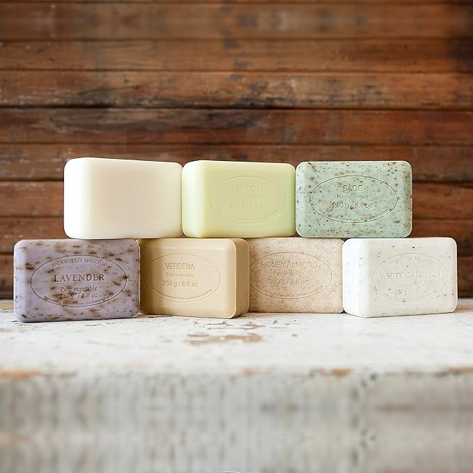 Pre de Provence Artisanal Soap Bar, Natural French Skincare, Enriched with Organic Shea Butter, Quad Milled for Rich, Smooth & Moisturizing Lather, Starflower, 5.3 Ounce