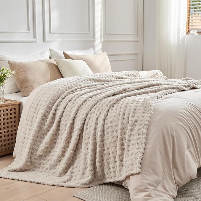NEWCOSPLAY Super Soft King Blanket Linen Premium Silky Flannel Fleece 3D Waffle Checkered Lightweight Bed Blanket All Season Use (Linen, King(90"x110"))