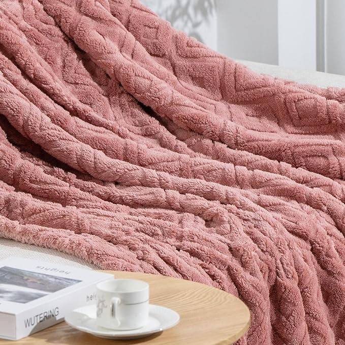 EVERGRACE Jacquard Boho Sherpa Fleece Throw Blanket for Couch, Super Soft Cozy Fuzzy Plush Blankets for All Seasons, Reversible Thick Warm Blanket for Bed, Sofa, Living Room, Dusty Pink, 50" x 60"