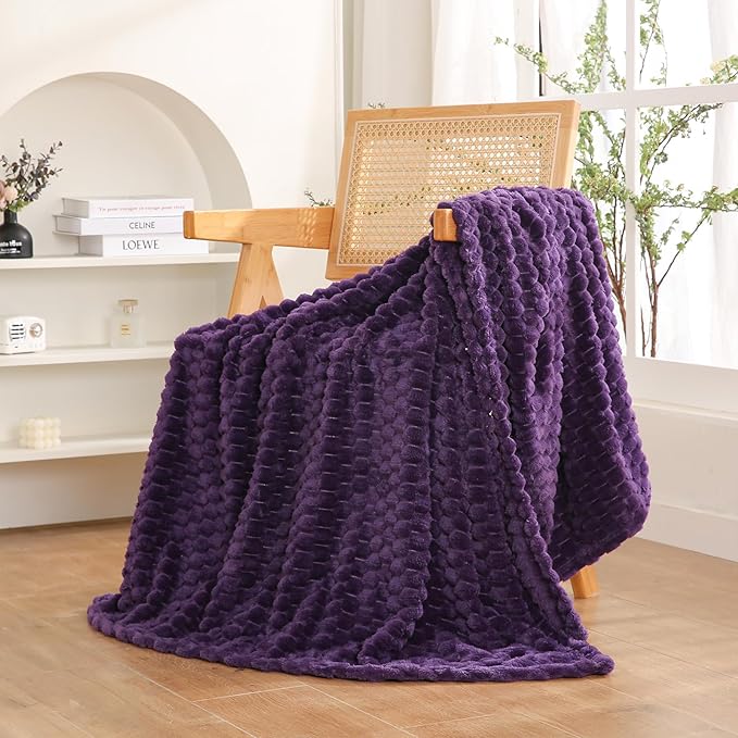 Puncuntex Deep Purple Throw Blanket 50"×60" inches Fuzzy 3D Jacquard Decorative Flannel Fleece Super Soft Plush Cozy Blanket for Couch Sofa Chair Lightweight