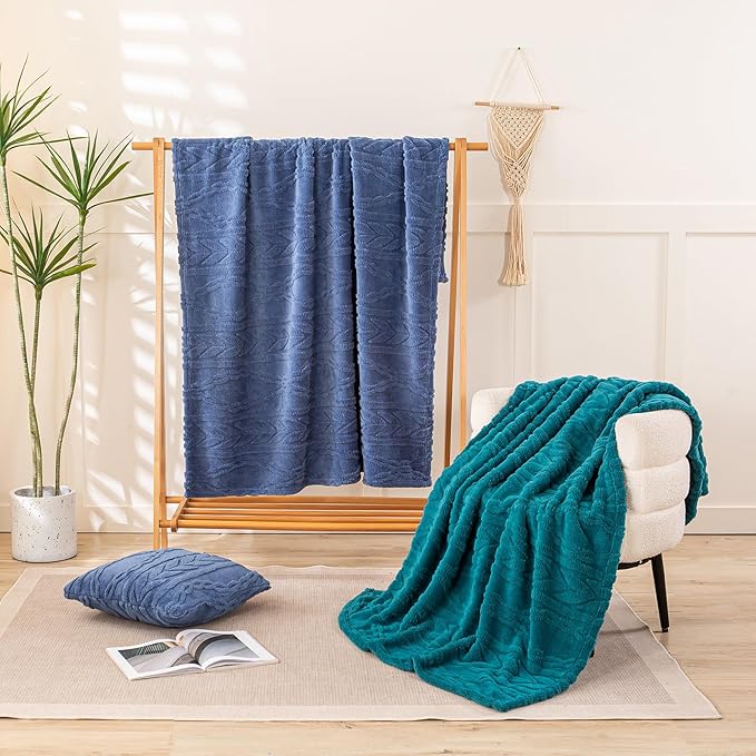 YUSOKI Sherpa Throw Blanket(Without Pillows)-3D Stylish Design Super Soft Cozy Blanket Thick Plush Fluffy Blankets for Teen Girls Women Couch Bed Sofa Chair Men Boys Gift(Washed Blue,50"x65")