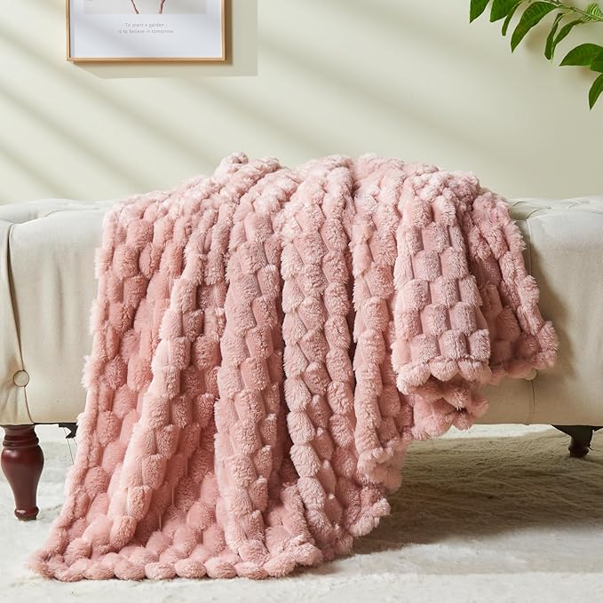 NEWCOSPLAY Super Soft Twin Blanket Pink Premium Silky Flannel Fleece 3D Clouds Stylish Jacquard Lightweight Bed Blanket All Season Use 350GSM (Pink, Twin(60"x80"))