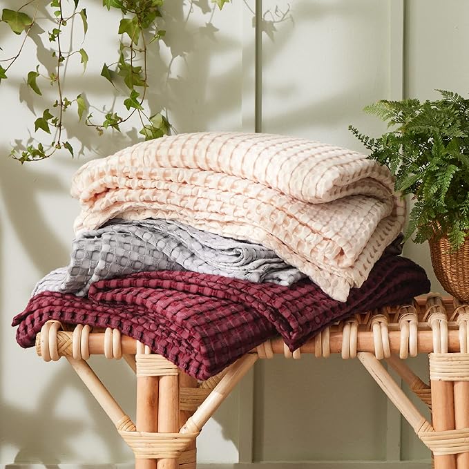 Bedsure Cooling Cotton Waffle Queen Size Blanket - Lightweight Breathable Blanket of Rayon Derived from Bamboo for Hot Sleepers, Luxury Throws for Bed, Couch and Sofa, Burgundy, 90x90 Inches