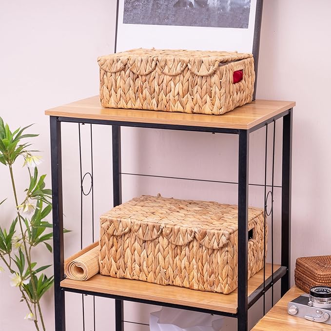 Scalloped Edge Wicker Basket with Lids, Rectangle Wicker Storage Basket with Built-in Handles, Multipurpose Organizer Rattan Display Boxes for Shelf, Nursery Room, Set of 2