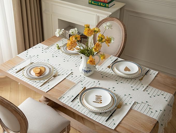 Placemats Set of 6 for Dining Table Décor, Woven Cloth Place Mats for Farmhouse Kitchen Tabletop, Handcrafted Machine Washable Cotton Table mats 13 x 19 Inch, Green and Beige