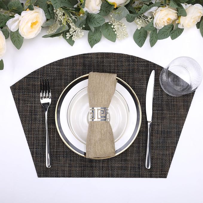 SHACOS Small Wedge Placemats Set of 4 Woven Vinyl Round Table Placemats Wipe Clean Round Table Mats Indoor Outdoor, Black Brown