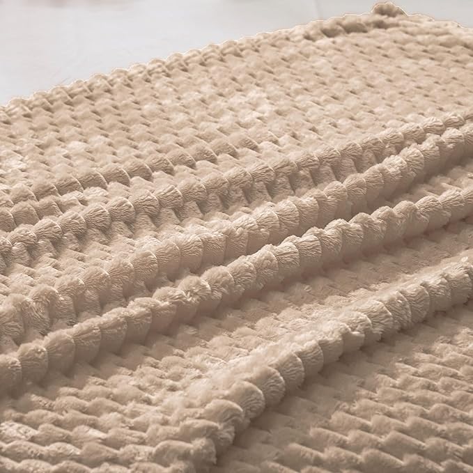 Vessia Flannel Fleece Throw Blanket(50x70 inch), 3D Jacquard Camel Fuzzy and Warm Blanket for Couch,Sofa,Bed,Chair, 300GSM Super Soft Touch Cozy Lightweight Light Brown Throw For All-Season Home Decor