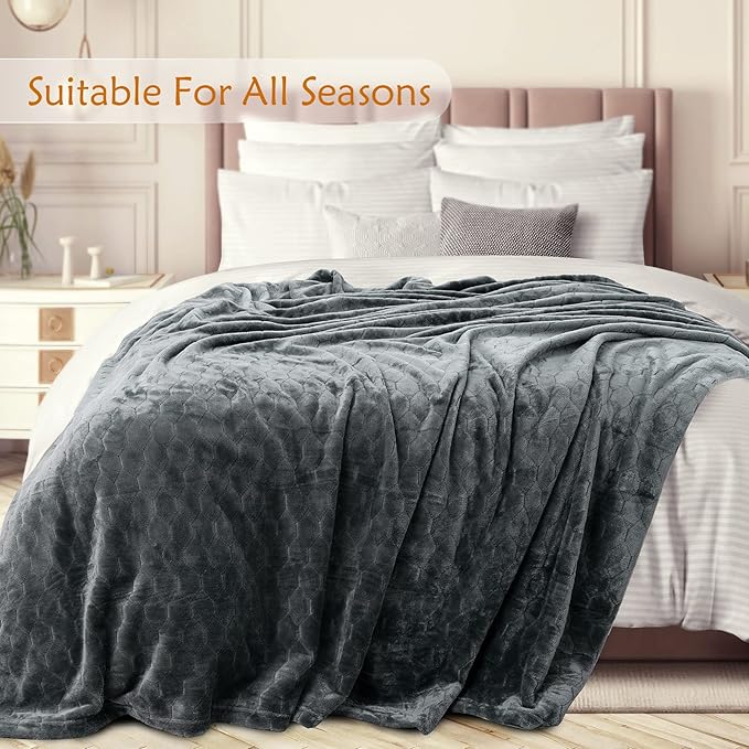 TOONOW Fleece Blanket Fuzzy Plush Throw Blanket 50" x 60", Super Soft Fluffy Bed Blanket Geometric Pattern Comfy Microfiber Flannel Blankets for Couch, Bed, Sofa, Dark Grey