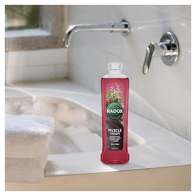 Radox Muscle Therapy Bath Soak with Black Pepper and Ginseng, 500ml