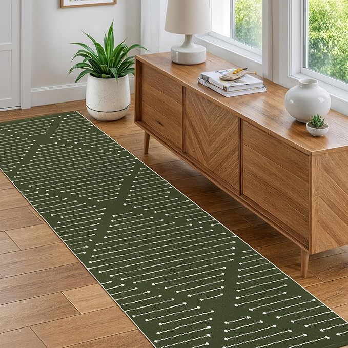 LIVEBOX Green Runner Rug for Kitchen, 2'x8' Boho Washable Rug Runner for Hallway,Moroccan Cotton Long Entryway Area Rug Indoor Carpet for Bedroom Laundry Doorway Entry