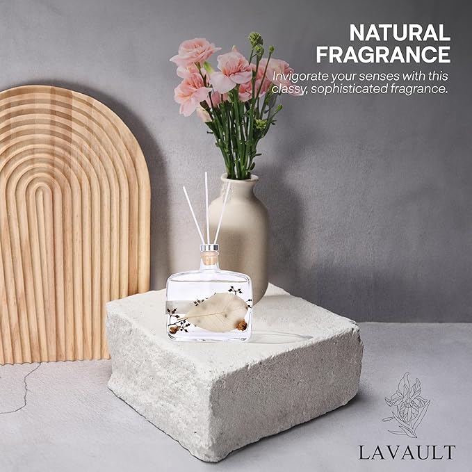 Reed Diffusers for Home - Greenwhite Ornaments - 100% Natural Materials - Long-Lasting Fragrance - Relaxing Atmosphere, Easy-to-Use & Eco-Friendly, Reusable Glass Bottle Flourish Tea Aroma