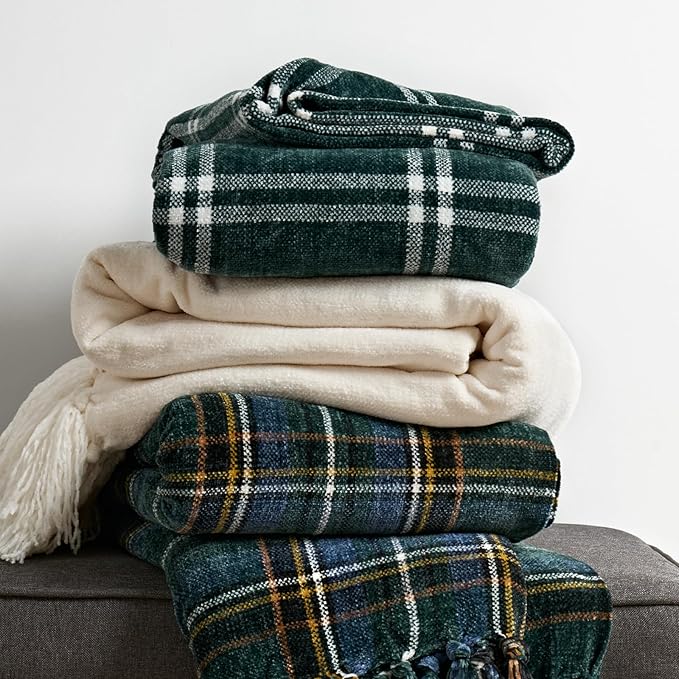 EVERGRACE Stewart Green Christmas Plaid Chenille Throw Blanket for Couch, Super Soft Cozy Tartan Checkered Throw Blanket with Tassels, Lightweight Plush Chenille Throw for Christmas Decor, 60"x80"