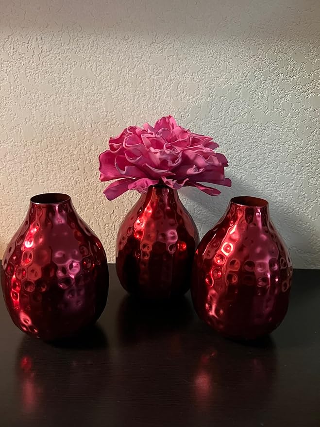 Hosley Set of 3 Metal Bud Vases 4.5 Inch High Red Finish Contemporary Floral Decor for Floral Arrangements Stylish Living Spaces Blooms in Harmony