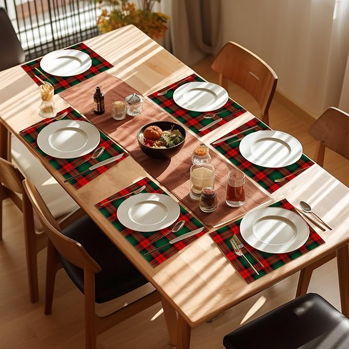 Christmas Plaid Placemats Set of 6,Washable Heat Resistant 12×18 Inch Linen Table Mats Green Red Place Mats for Party Outdoor Dining Décor