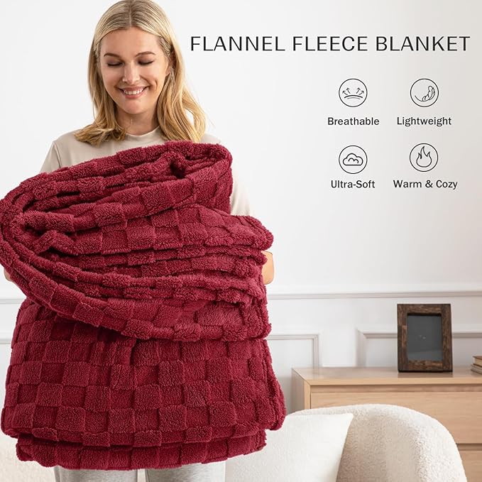 Exclusivo Mezcla Fleece Throw Blanket for Couch,Super Soft and Warm Lightweight Checkered Pattern Blankets for All Seasons, 50x60 Inches, Deep Red