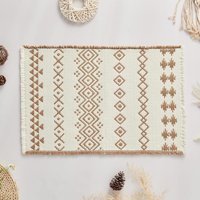 Douceur Boho Bath mat for Bathroom Floor Non Slip, Acrylic Blend Cute Bath Rugs with Tassels, Beige and White Tribal Ethnic Pattern Farmhouse Bathroom Rugs, 24" x 36"