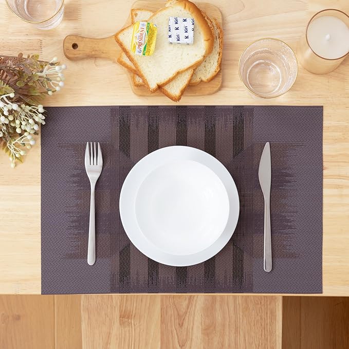 Winknowl Placemats Set of 4, Heat Resistant Stain Resistant Woven Vinyl Insulation Place mats, Durable Washable Elegant Table Mats for Kitchen Dining Table Decor (Geometric Purple)