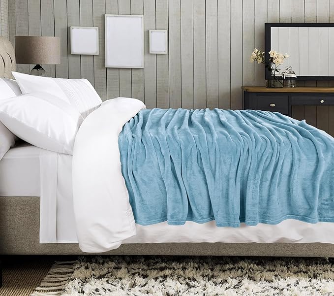 Utopia Bedding Washed Blue Fleece Blanket Twin Size Lightweight Fuzzy Soft Anti-Static Microfiber Bed Blanket (60x80 Inch)