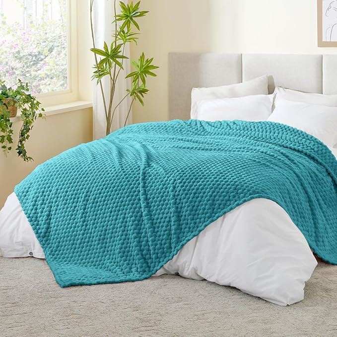BEDELITE Fleece Throw Blanket for Couch & Bed - 3D Jacquard Decorative Teal Blanket, Super Soft and Cozy Warm Fuzzy Blanket All Seasons Suitable,90x90Inches