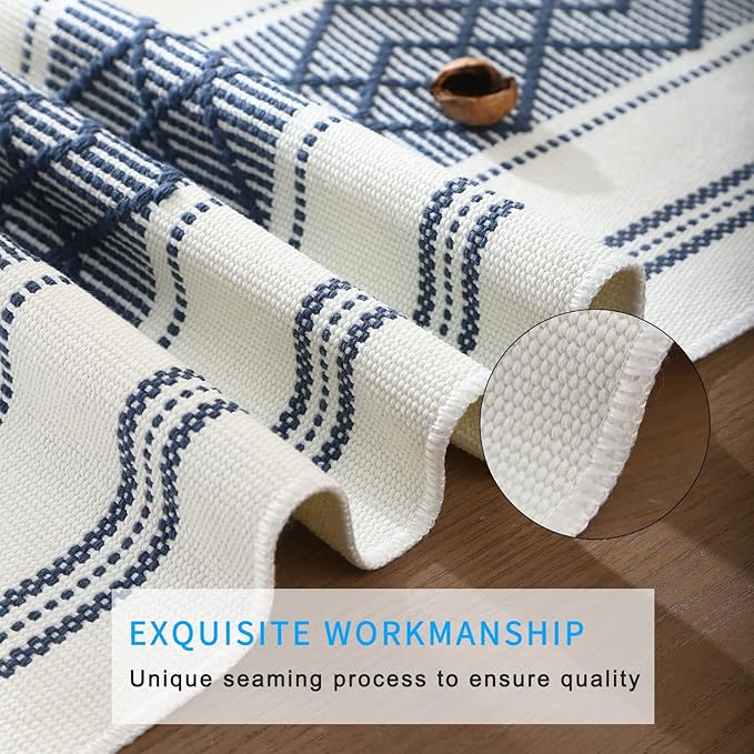 LUFEIJIASHI Elegant Thick placemats for Dining Table Decor Farmhouse Heat Resistant Table Place mats Set of 4 Quality Woven Cloth Placemats Washable Dinner mats (Navy Blue, 4)