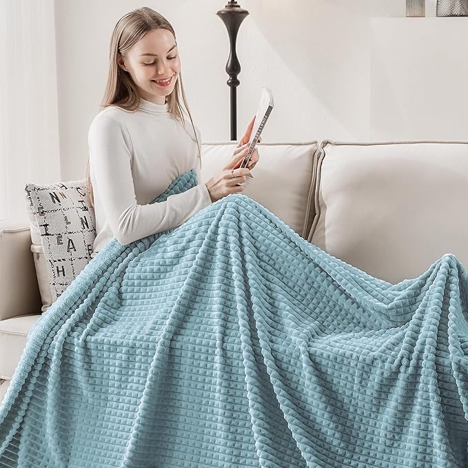 EMME Fleece Throw Blanket Luxury Flannel for Couch Bed Sofa Chairl, Soft, Plush, Warm and Cozy Blanket with Geometric Grid Design (Teal, 50'' x 60'')