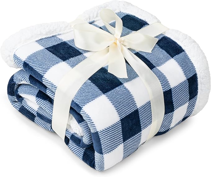 PAVILIA Navy Blue and White Buffalo Plaid Sherpa Throw Blanket for Couch, Plush Checkered Fleece Blanket and Throws, Soft Fuzzy Flannel Blanket for Sofa Bed, Warm Cozy Winter Blanket Gift, 50x60