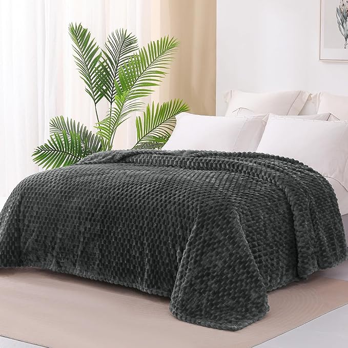 Exclusivo Mezcla Queen Size Soft Fleece Blanket, 90x90 Inches Stylish Jacquard Velvet Blanket for Bed, Fuzzy Cozy Lightweight for All Season, Grey
