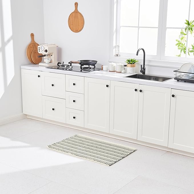 Douceur Boho Bath mat for Bathroom Floor Non Slip, Acrylic Blend Cute Bath Mats with Tassels, Quick Dry Bath mats Machine Washable, 20" x 32", Grey