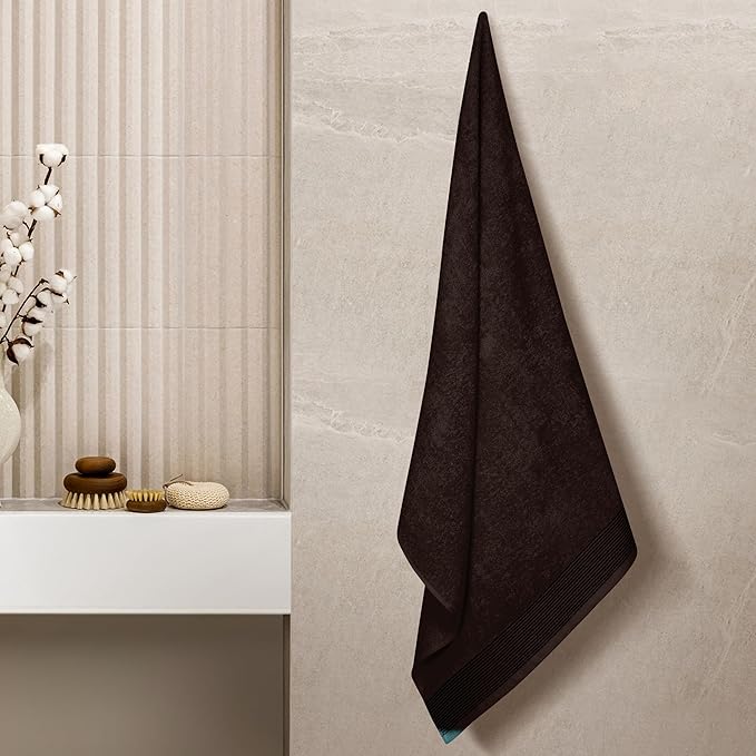 Belizzi Home Ultra Soft 4 Pack Oversized Bath Towel Set 27x54 inches, 100% Cotton Bath Towels, Highly Absorbant Compact Quickdry & Lightweight Towel, Ideal for Gym Travel Camp Pool - Chocolate Brown