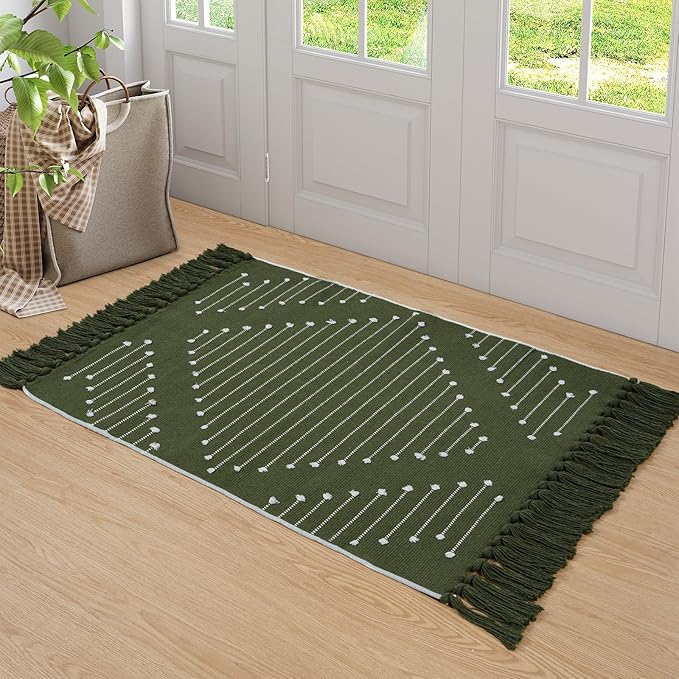 LIVEBOX Boho Bathroom Rug 2' x 3' Washable Green Rugs Small Moroccan Throw Rug for Bath,Cotton Woven Area Rug Carpet with Tassel for Entryway Kitchen Sink Front Door