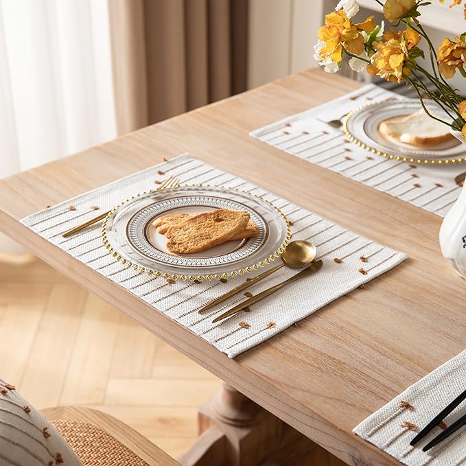 Placemats Set of 6 for Dining Table Décor, Woven Cloth Place Mats for Farmhouse Kitchen Tabletop, Handcrafted Machine Washable Cotton Table mats 13 x 19 Inch, Brown and Beige