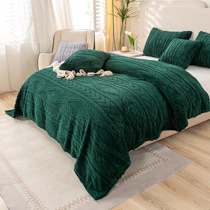 YUSOKI Sherpa Queen Size Blanket(Without Pillows)-3D Stylish Design Cozy Plush Fluffy Blankets for Teen Girls Women Couch Bed Sofa Chair Gift(Forest Green,90"x90")