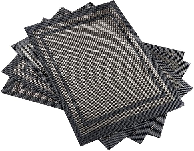 DACHUI Placemats Set of 8, Linen Look Woven Place Mats, Water Resistant, Heat Resistant, Washable, Durable Table Mats (Black Gold)