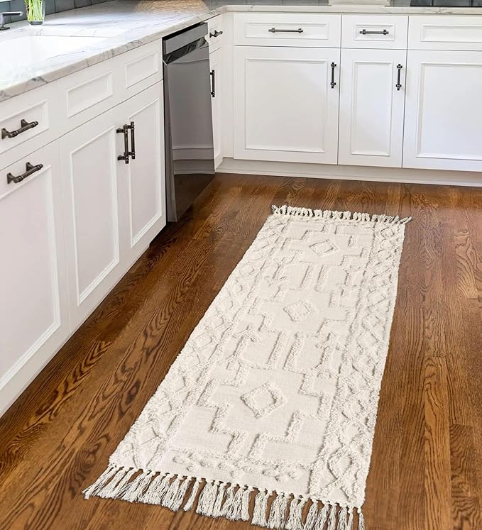 Uphome Boho Washable Runner Rugs 2' x 5', Woven Tufted Neutral Hallway Runner Rug with Fringe, Beige Cotton Farmhouse Entryway Rug, Tribal Accent Bedroom Floor Carpet for Bedside Laundry Kitchen