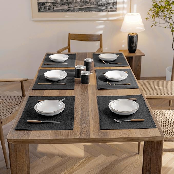 Demetex Cloth Placemsts Set of 6 Black Stain Resistaint Place Mats Oil Proof Washable Plate Mats for Dining Table Holiday Cafe Banquet, Black