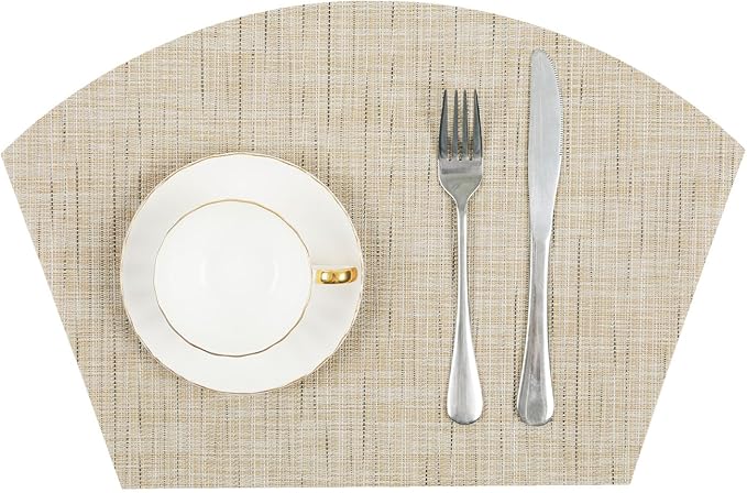 SHACOS Small Round Table Placemats Wedge Placemat Set of 4 Non Slip Heat Resistant Woven Vinyl Table Mats Wipe Clean Indoor Outdoor (4, Beige Yellow)