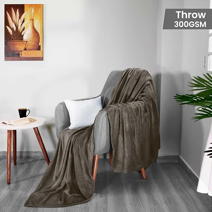 Utopia Bedding Fleece Blanket Throw Size Brown 300GSM Luxury Anti-Static Fuzzy Soft Microfiber Blanket for Couch, Sofa and Bed (60x50 Inch)