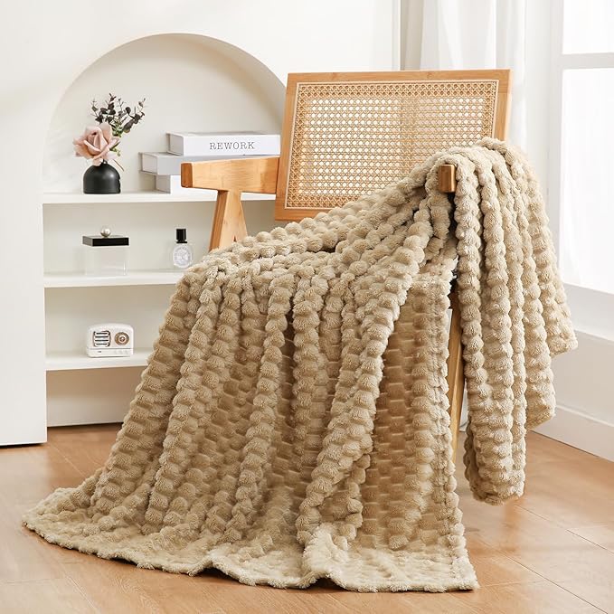 Puncuntex Beige Throw Blanket 60"×80" inches Fuzzy 3D Jacquard Decorative Flannel Fleece Super Soft Plush Cozy Blanket for Couch Sofa Chair Lightweight