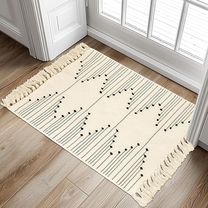 Tritard Boho Bathroom Rug 2x3 - Washable Woven Cotton Throw Rugs with Tassel, Small Aztec Kitchen Area Rug Farmhouse Entryway Bath Door Mat Indoor for Bedroom, Doorway, Laundry, Beige Cream