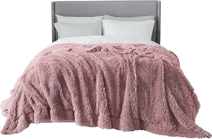 Bedsure Fluffy Dusty Pink Blankets Queen Size for Bed, Thick Sherpa Faux Fur Fleece Fuzzy Plush Winter Warm Soft Full Queen Blankets, Bedroom Decor Pink Gifts Cozy Gifts for Women Men, 90x90
