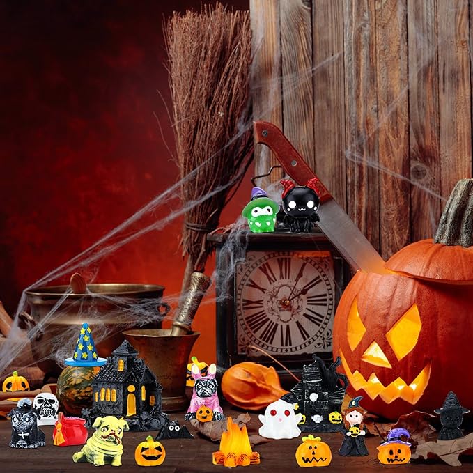 Soaoo 20 Pcs Halloween Miniature Figurines Mini Resin Pumpkin Ghost Ornaments Small Halloween Garden Miniature Landscape for Halloween Party Village Bonsai Crafts Outdoor Home Garden Decor
