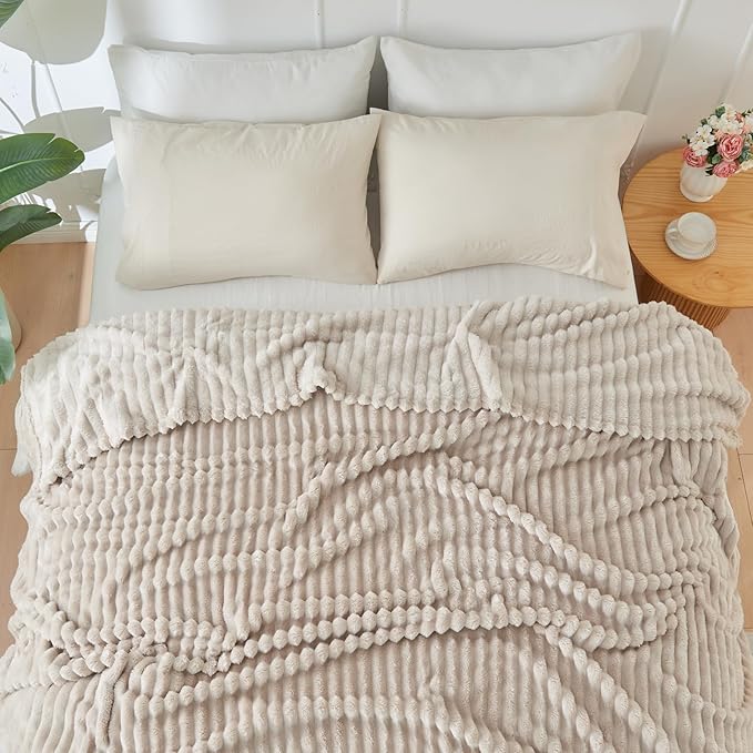NEWCOSPLAY Super Soft Queen Blanket Linen Premium Silky Flannel Fleece 3D Ribbed Jacquard Lightweight Bed Blanket All Season Use (Linen Ribbed, Queen(90"x90"))