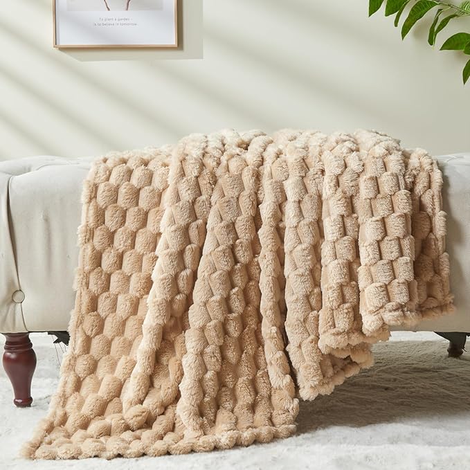 NEWCOSPLAY Super Soft King Blanket Brown Premium Silky Flannel Fleece 3D Clouds Stylish Jacquard Lightweight Bed Blanket All Season Use 350GSM (Brown, King(90"x110"))