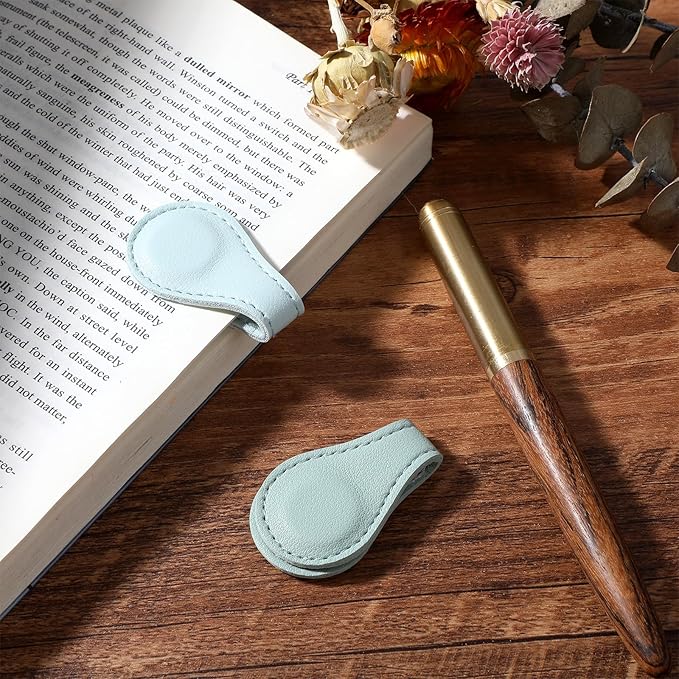 2 Pcs Leather Magnet Bookmark Retro Book Page Holder Vintage Page Marker Clip Handmade Cute Reading Accessories for Women Bookworm Book Lovers Reader Gift (Light Blue + Light Green)