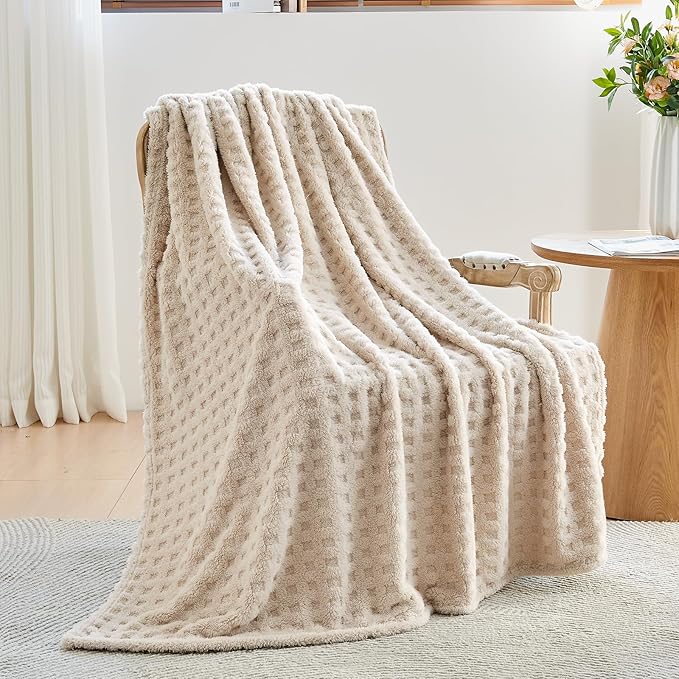 NEWCOSPLAY Super Soft King Blanket Linen Premium Silky Flannel Fleece 3D Waffle Checkered Lightweight Bed Blanket All Season Use (Linen, King(90"x110"))
